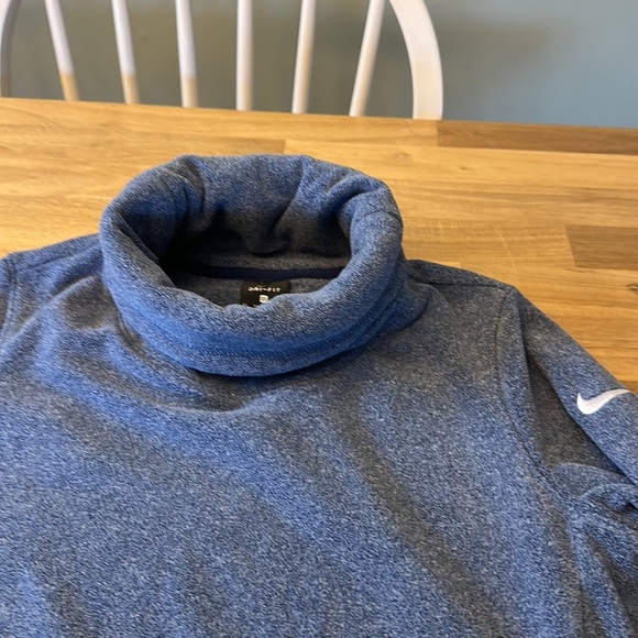NIKE ⭐️dri fit microfiber fleece turtleneck sweater - Picture 6 of 8